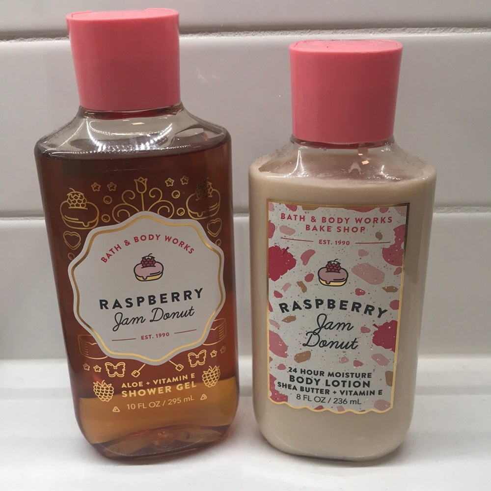NWT!RARE!BBW Raspberry Jam🍩Donut Body Wash & Body Lotion